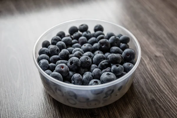 Ripe Tasty Blueberries Berries Wooden Table Bowl — Stock Photo, Image