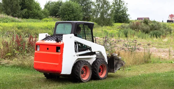 Carregador Skid Steer Limpa Local Para Construção Trabalho Terra Pela — Fotografia de Stock
