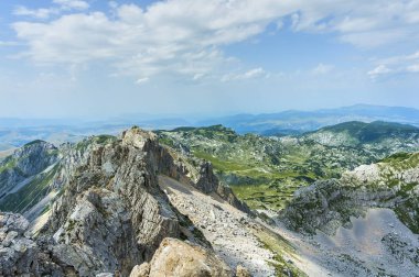 Durmitor Milli Parkı. Bobotov Kuk üzerinde tırmanma