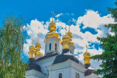 Kiev Pechersk Lavra güneşli bir günde