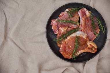 Hazırlık barbekü et kavurma için