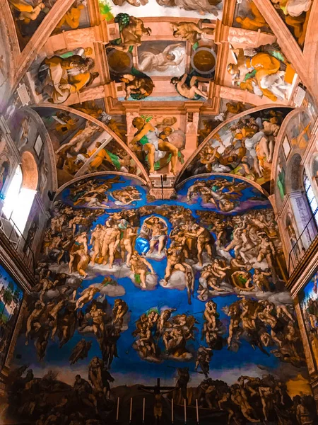 意大利 梵蒂冈 西斯廷教堂 2017年11月27日 梵蒂冈博物馆西斯廷教堂的天花板 — 图库照片