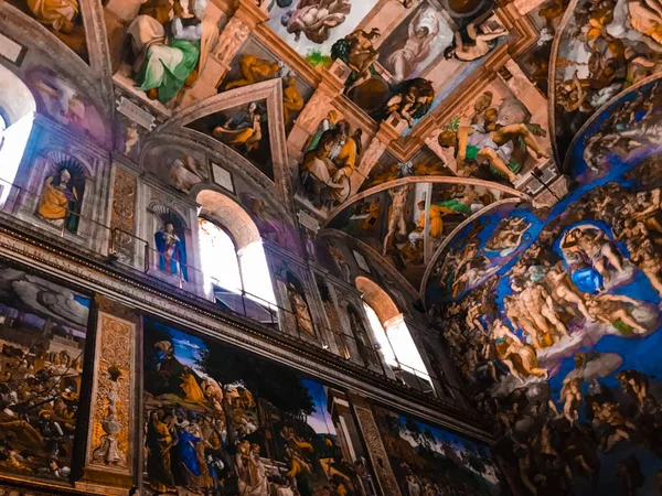 意大利 梵蒂冈 西斯廷教堂 2017年11月27日 梵蒂冈博物馆西斯廷教堂的天花板 — 图库照片
