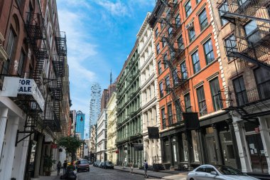 Manhattan, New York City, Amerika Birleşik Devletleri - 1 Temmuz 2018: Greene Caddesi Soho, Aşağı Manhattan görünümünü