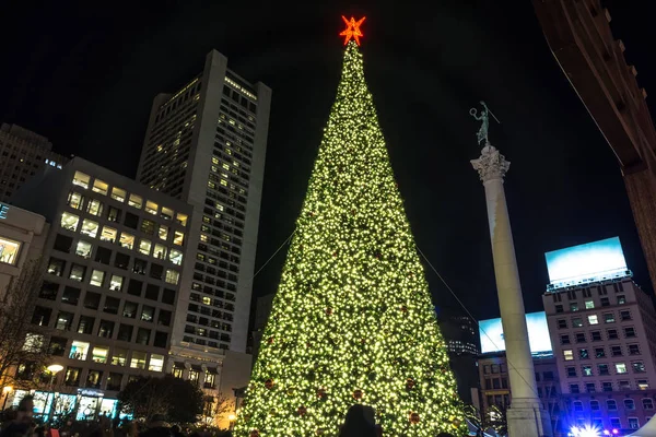 Nattvisning Julgran Union Square San Francisco Kalifornien — Stockfoto