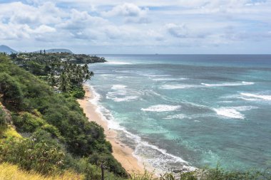 Kıyı boyunca Diamond Head Road Oahu, Hawaii