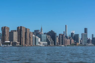 Manhattan, New York City, Amerika Birleşik Devletleri - 30 Haziran 2018: Midtown East gökdelenler Doğu Nehri görüntülemek