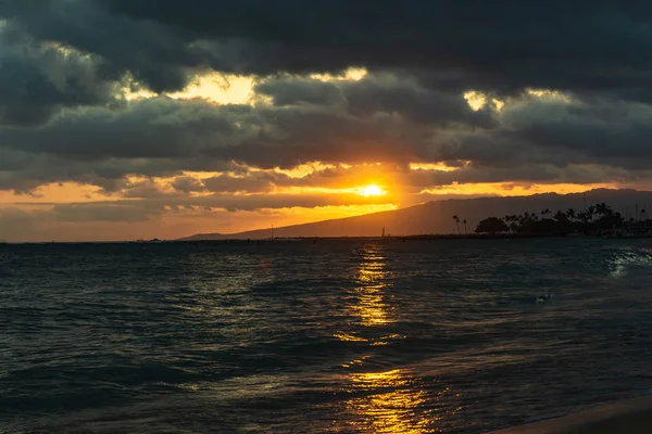 Coucher De Soleil Sur Le Beah De La Barrosa Photographie