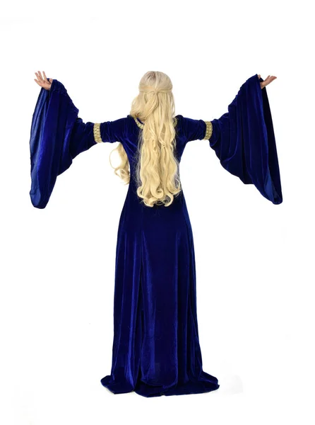 Full Length Portrait Pretty Blonde Lady Wearing Blue Fantasy Medieval — Stock Photo, Image