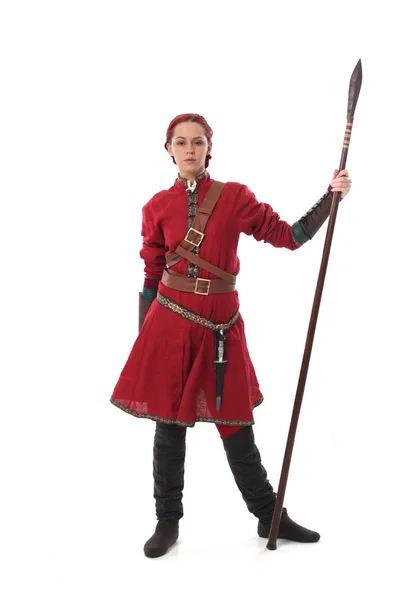 Retrato Comprimento Total Menina Cabelos Vermelhos Vestindo Fantasia Traje Medieval — Fotografia de Stock