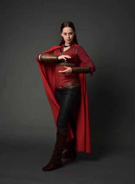 Full Length Portrait Brunette Girl Wearing Red Medieval Costume Cloak — Stock Photo, Image