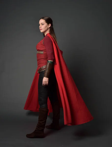 Full Length Portrait Brunette Girl Wearing Red Medieval Costume Cloak — Stock Photo, Image