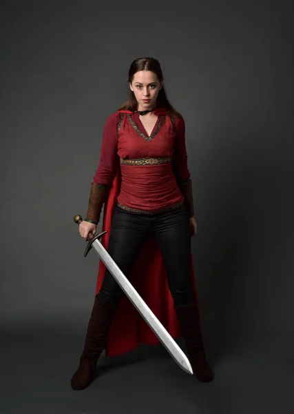vliegtuigen werk cap Action pose sword Pictures, Action pose sword Stock Photos & Images | Depositphotos® vliegtuigen werk cap Action pose sword Pictures, Action pose sword Stock Photos & Images | Depositphotos®