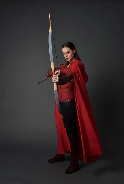 Full Length Portrait Brunette Girl Wearing Red Medieval Costume Cloak — Stock Photo, Image