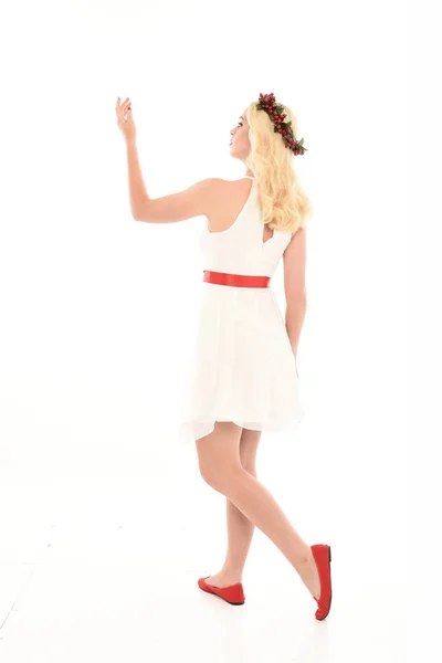 Ganzkörperporträt Eines Blonden Mädchens Das Ein Weißes Kleid Und Eine — Stockfoto