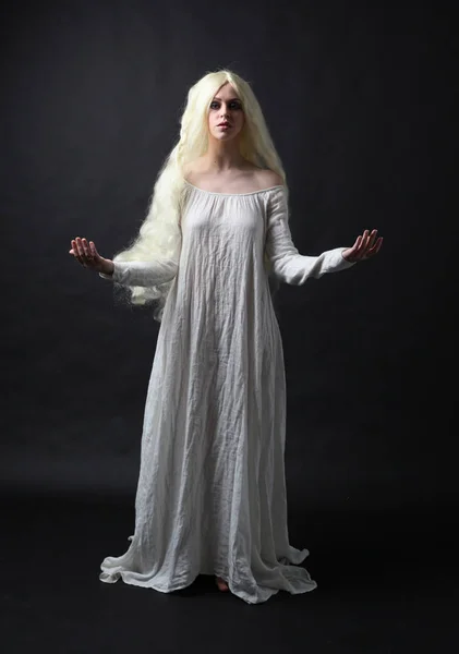 Ghostly Full Length Portrait Woman Long Blonde Hair Wearing White — Stock Photo, Image