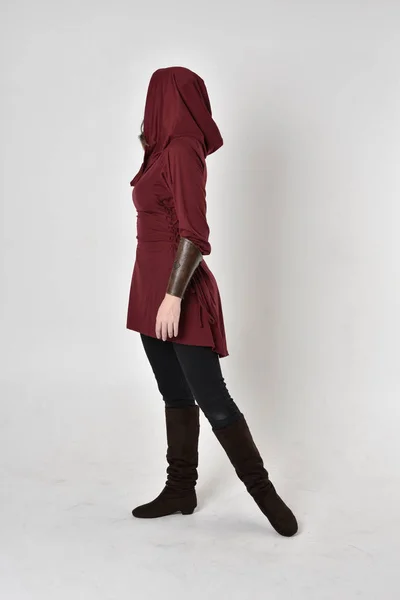 Full Length Portrait Brunette Girl Wearing Red Fantasy Tunic Hood — Stock Photo, Image