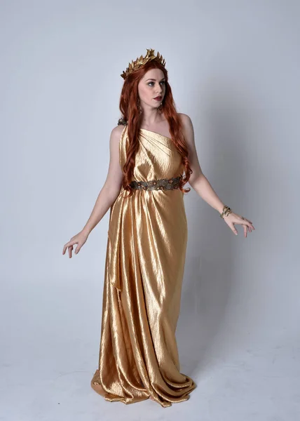 Full Length Portrait Girl Red Hair Wearing Long Grecian Toga — Stock Photo, Image