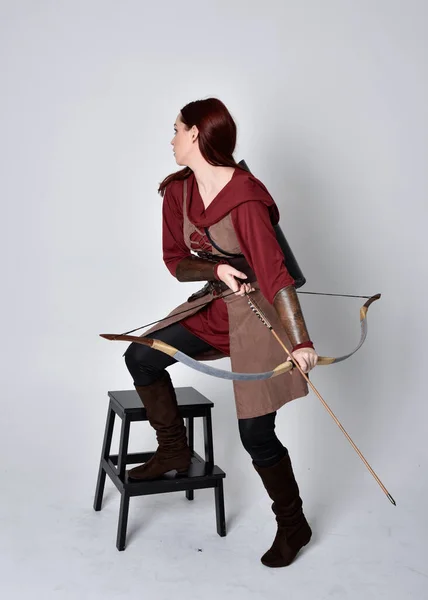 Full Length Portrait Girl Red Hair Wearing Brown Medieval Archer — Stock Photo, Image