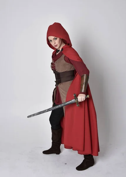 Full Length Portrait Girl Wearing Medieval Costume Red Cloak Standing — Stock Photo, Image