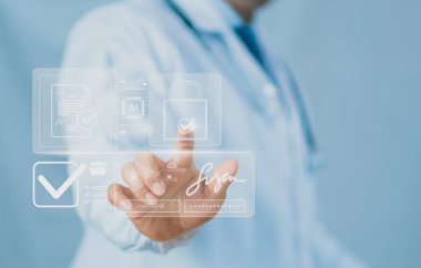 Güvenli dijital arayüze basan doktor ile e-imza uyumluluğu, kimlik doğrulaması, hasta veri koruması, yasal onay, denetim hazırlık, verimli elektronik onay.