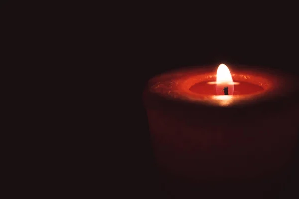 Lonely Flame Burning Red Candle Dark — Stock Photo, Image