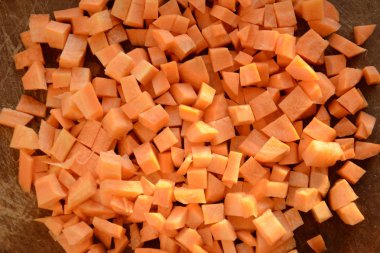 Ahşap masa lambası 2018 üzerinde taze havuç