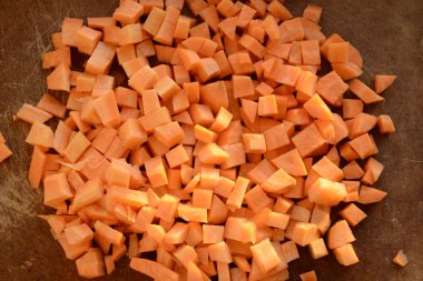 Ahşap masa lambası 2018 üzerinde taze havuç