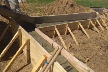 2018 telle bağlı metal çubuklar ile takviye beton görünümü kapatın