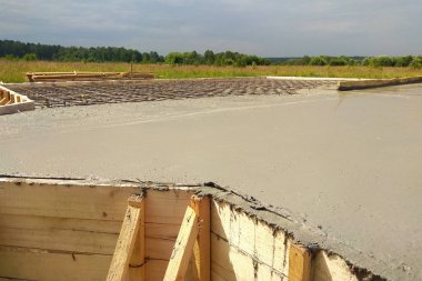 Vakfın yeni bir dökme evin temeli 2018 bina