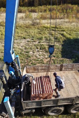 Vinç sonbahar mavi gökyüzü 2018 bina için yapı malzemeleri temini