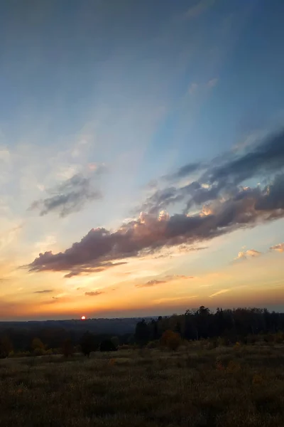 Céu Imbatível Dia Outono Durante Pôr Sol Algum Lugar Distante — Fotografia de Stock