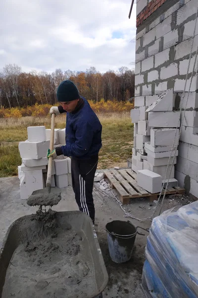 Alt kürek çözüm inşaat alanında 2018 kovanın içine arabayı seçer