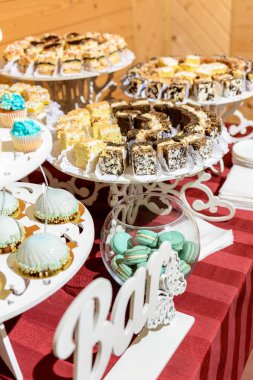 Ukraynalı düğün ve tatlı, güzel büfe masa 2019