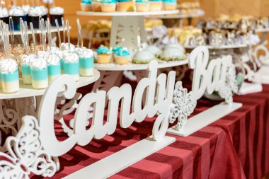 Ukraynalı düğün ve tatlı, güzel büfe masa 2019