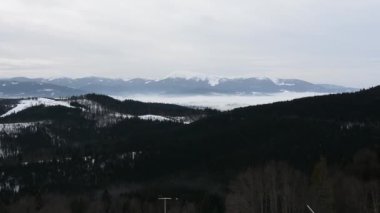 Batı Ukrayna beldesinde gözlem platformu üzerinden muhteşem manzara