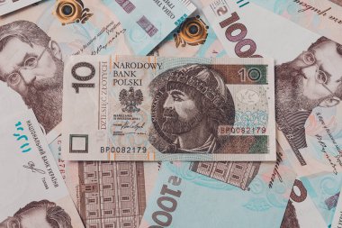 Ukrayna Hrivniası 'nın dokusunda on Polonyalı zloti, bin hryvnianın karşısında, para Vernadsky ve I. Meshko' yu resmediyor, Poland.2021 Prensi.