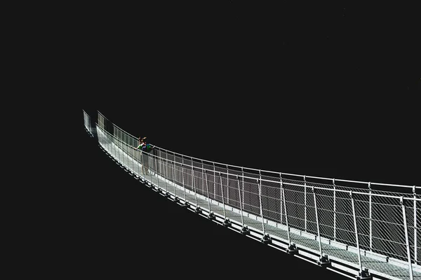 Puente Colgante Envuelto Oscuridad Para Representar Desconocido — Foto de Stock