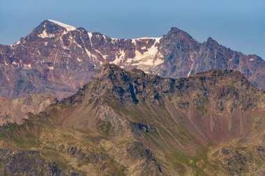 İtalyan dolomites üzerinde tipik dağ manzarası