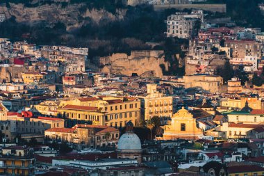Napoli tarihi merkezinin sokaklarıüst görünümü 