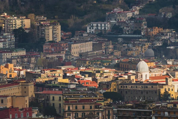 Vista superior de las calles del centro histórico de Nápoles — Foto de Stock