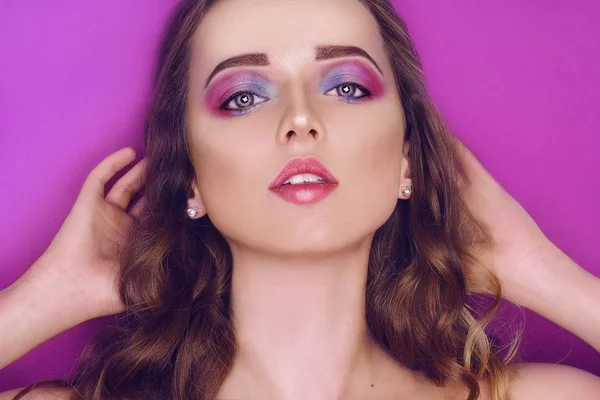 Mode Modell Mit Kreativem Rosa Und Blauen Make Beauty Art — Stockfoto