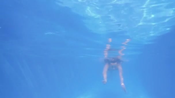 Girl One Piece Red Swimsuit Swims Water Girl Swims Camera — Stock Video