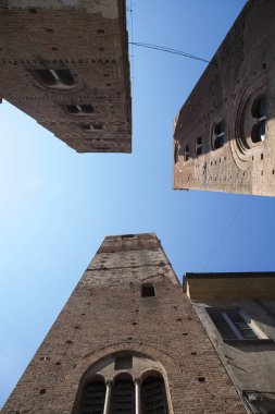 Üç kule, Albenga kasabasının sembolü, Liguria, İtalya.