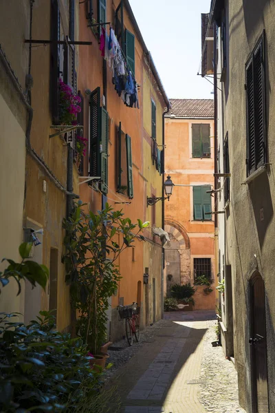 Albenga Street View, Itálie. — Stock fotografie