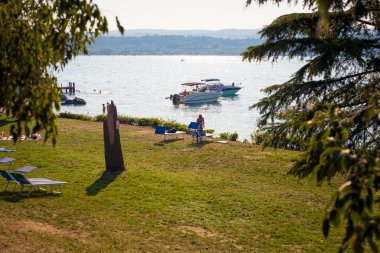San Biagio Adası, Manerba del Garda, Lombardy, İtalya.