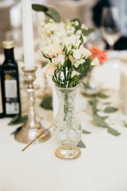 güzel düğün günü masayı