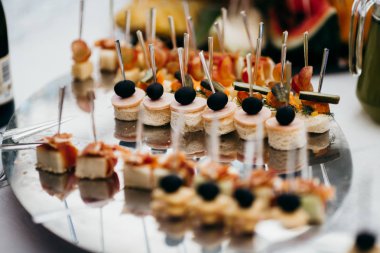 düğün resepsiyonunda aperatifler yakın çekim