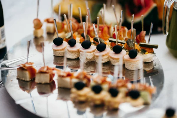 düğün resepsiyonunda aperatifler yakın çekim