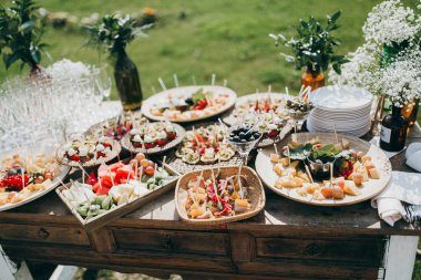 düğün resepsiyonunda aperatifler yakın çekim